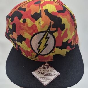 DC Comics The FLASH Camo Snapback Hat - Yellow, Orange, Black